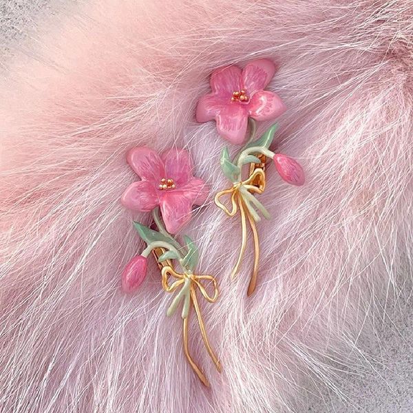 Boucles d'oreilles en peluche vintage Vine Trumpet Fleur Couleur rose douce et romantique Femme à tendance Bijoux accessoires Cadeaux