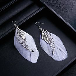 Boucles d'oreilles pendantes ailes d'ange blanches, bijoux de tempérament à la mode pour femmes et filles, bijoux de mariage élégants pour la fête des mères
