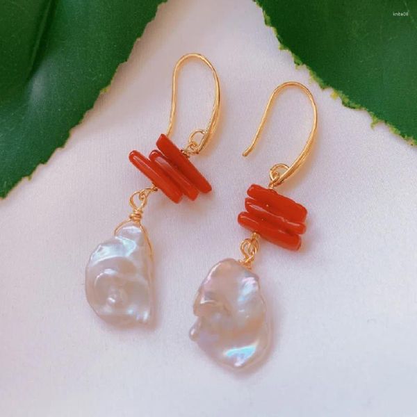 Pendientes colgantes Perla barroca blanca Coral rojo 18KGB Regalos navideños Moda cultivada Regalo Fiesta