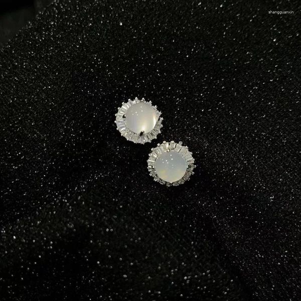 Boucles d'oreilles enveloppées en gros 925 aiguille en argent impliquée en forme de calcédoine fluorescent échelle diamant agate bijoux de boucles d'oreilles