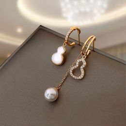 Boucles d'oreilles pendantes pour femmes, pendentif gourde de luxe, mode coréenne, couleur or, pompon asymétrique, perle, clous d'oreilles, charme, bijoux de fête pour filles