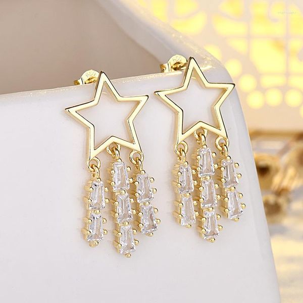 Pendientes colgantes de mujer con borla de estrellas de cristal estilo coreano chapado en oro elegantes anillos de oreja de circón joyería de moda al por mayor KDE017