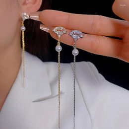 Pendientes de colgación XUYE Design Declaración de moda Declaración de perlas en forma de abanico para niñas 2024 joyas de oro chapada en