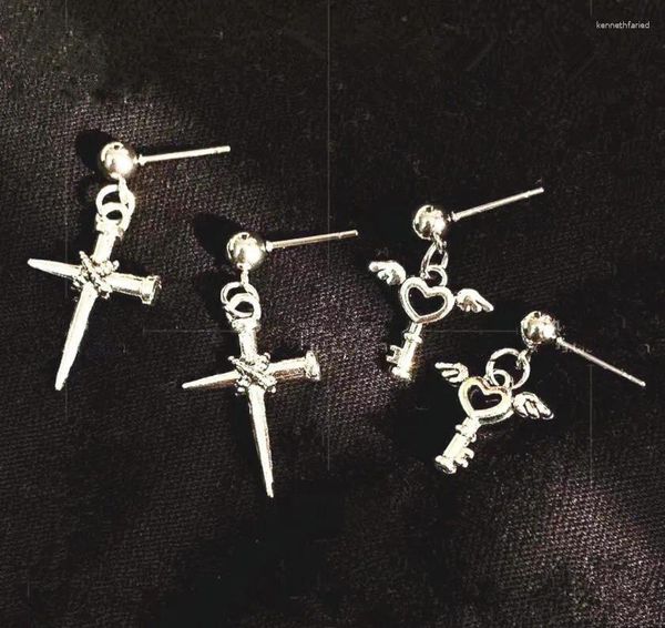 Boucles d'oreilles pendantes Y2k, bijoux Punk Style gothique, clé croisée, couleur argent, serrure en forme d'aile, tendance Grunge Alt, accessoires pour femmes, cadeaux