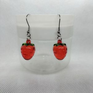 Boucles d'oreilles pendantes Yungqi dessin animé fruit pendentif pour femmes fille mignon Transparent fraise goutte boucle d'oreille cadeau crochet Brincos Para As Mulheres