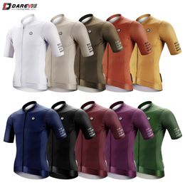 Darevie Cycling Jersey Slim Fit SPF 50 hommes Femmes Cycling Jersey Fashion Bike Jersey Pro Team High Quality Cycling Shirt 240328
