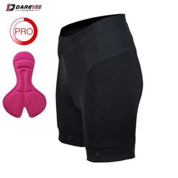 Darevie Cycling shorts Women Pro 3D Sponge Shockproof Pad 6 heures à cheval sur les femmes cyclistes shorts de vélo respirant Lady240417