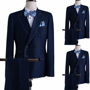 Les costumes masculins bleu foncé sur mesure 2 pièces Blazer Pantalon de mariage double picturé