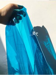 Paquete de gabardina de vía azul oscuro paquete impermeable de diseño de plástico ecológico