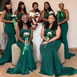 Donkergroene Afrikaanse bruidsmeisjekleding plus maat 2021 spaghetti riemen pailletten gerang zeemeermin op maat gemaakt elastische satijnmeisje jurk