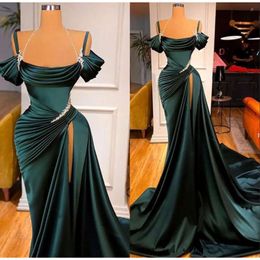 Vert foncé Sexy Satin Sirène Robes De Bal Bretelles Spaghetti Plis Seep Train Soirée Formelle Ocn Pageant Robes Robe De Soir E Femme