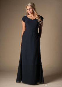 Dark Navy Blue Simple Mmest Modest Modest Bridesmaid Robes Clônes courtes Long Floor Mariage bon marché Robes Summer Summer 2238762