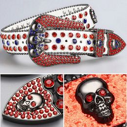 Ceinture pour femme incrustée de strass Dark Skull Boucle d'aiguille haut de gamme pleine de paillettes de diamant hip hop embelli ceinture de club fille 240122