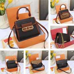 Dauphine Capitale handtas ontwerper Lily Wallet On Chain tas dames Cluny tote Passy tassen Hobo portemonnee leer Schoudertas crossbody dhgate M46751 M82509 M46055 M45592