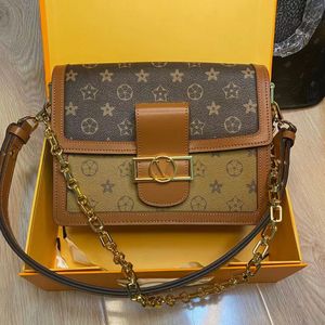 Dauphine Crossbody Tassen Koppeling Dames Handtassen Wallets Echte lederen schoudertas enveloptas met doos luxueuze laarzen schoenen Fidget Toys