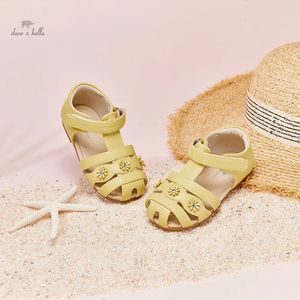 Dave Bella Child Beach Shoes Summer Yellow Girls Sandalen Baby Soft Nonslip Princess Rubber Sole DB6993A 240522