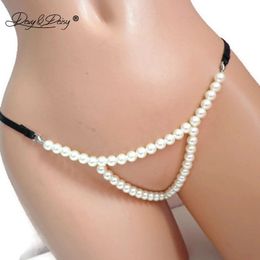 DAVYDAISY Vrouwen Faux Parel String Kralen Slipje Erotische Open Kruis Lingerie GStrings Crotchless Volwassen Sexy Ondergoed UN609 240311