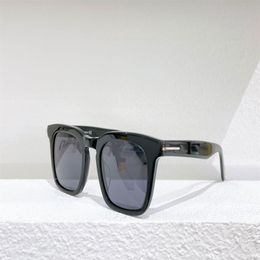 Dax Lunettes de soleil carrées gris noir brillant 0751 Sunnies Lunettes de soleil de mode pour hommes occhiali da sole firmati UV400 Lunettes de protection 271u