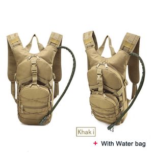 Day Packs Sac à dos tactique léger Sac à eau Camel Survival Randonnée Hydratation Pochette militaire Sac à dos Camping Vélo Daypack 230731