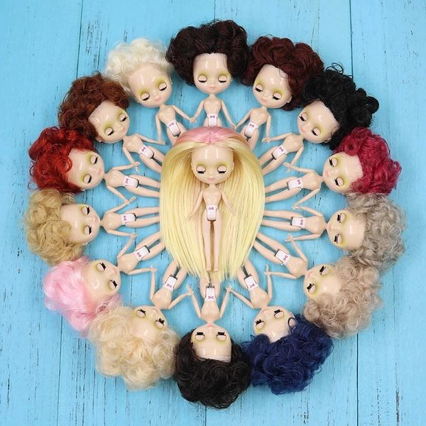 DBS 10CM blyth Mini poupée style de cheveux Afro plusieurs types de couleurs de cheveux vêtements aléatoires filles cadeau jouet anime 240105