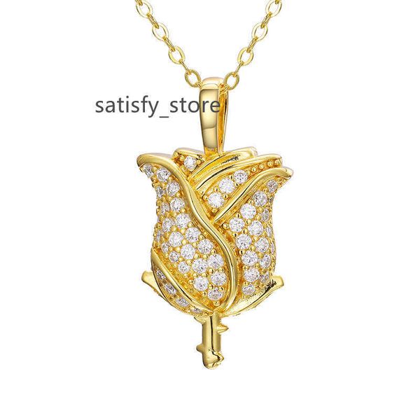 De chic éblouissant mode Moisanite Fine bijoux élégant 925 STERLING SIGH FLORY ROSE PENDANT Collier