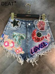 DEAT 2024 Arrivals Maan Sterren Pailletten Borduren Kwastje Patch Ruwe Denim Shorts Vrouwelijke Mode Temperament Vrouwen ME670 240312