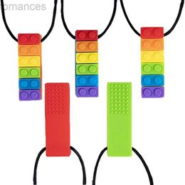 Jouet de décompression 1pc Collier à mastication sensorielle Brique mâle d'enfants silicone mordant crayon topper teether jouet silicone teether for Children with Autism d240424