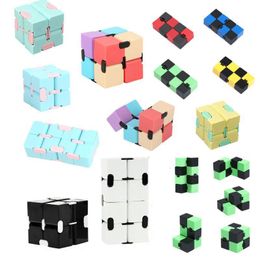 Décompression Jouet Enfants Adulte Soulagement Du Stress Cube Fidget Jouets Soulager Drôle Main Jeu Puzzle Infinity Magique Carré 230612