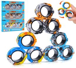 Jouet de décompression Fidget Toys pour enfants Anneau magnétique TDAH Anxiété Soulagement Doigt Cadeaux drôles Spinner Garçons Filles Drop Deliver Bdejew9148471