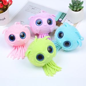 Jouet de décompression Funny Hand Jellyfish Squeeze Toy Décompression Animal Toy Interactive Desk Po Props Anxiété Fidget for Autism Adultes Enfants 230627