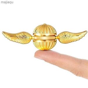 Decompressie speelgoed Golden Snitch Cupid Fidget Spinner Antisters Handrotatie Fidget Toys Angel Wings Hand Spinner Metal Toys For Kids Giftl2404