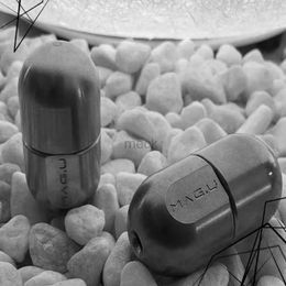 Decompressie speelgoed magnetische levitatie capsules fidget spinner EDC volwassen metaal fidget Toys Autism ADHD Hand Spinner Angststress Relief Toyss 240413