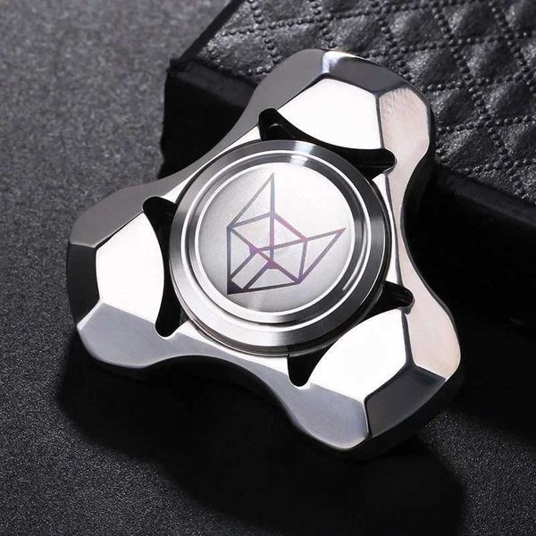 Décompression jouet new fox en acier inoxydable en acier métallique fidget spinner adulte Edc Antistress Hand Spinner Office Toy Autism Stress Relief Toys T240422