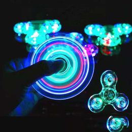 Decompressie Speelgoed Transparante Gyro Vingertop Gyro Met Licht Lichtgevende Kleurrijke Lichtgevende Spinner Stress Relief Speelgoed Voor Volwassen Kinderen R230712