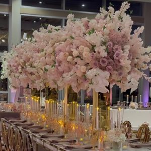 Decoratie 4 stcs/set) Verschillende grootte Gold Flower Road Lead Gold Mirror Pilaar metalen trouwtafel Centerpieces Event feestvazen ​​Home Hotel Decoratie N 653