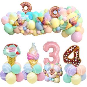 Decoratie Ballontoren met Donut IJs Folie Ballonnen Set voor Donut Verjaardagsdecoratie voor meisjes DIY Cadeaubenodigdheden