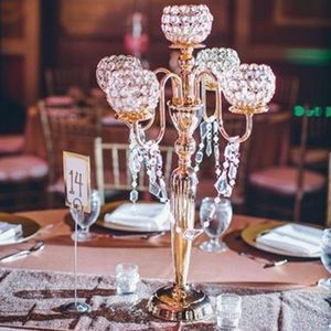 décoration magnifique 5 bras candélabres en métal doré centres de table de mariage bougeoirs en cristal d'or pièce maîtresse imake520