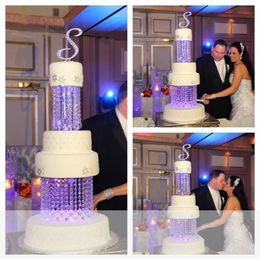 Decoración de lujo oscilación de cristal con cuentas soporte de pastel candelabro centros de mesa soporte para bodas 740
