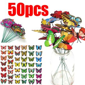 Decoraciones 50 piezas/set de mariposa jardín de jardín macizo colorido estacas de mariposa decoración decoración al aire libre decoración de flores