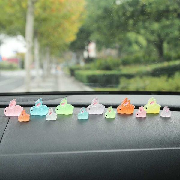 Décorations 6 Pcs Lapin Lumineux De Voiture Intérieur Ornements Mignon Mini Auto Center Console Rétroviseur Décoration Fournitures Automobile Accessoires AA230407