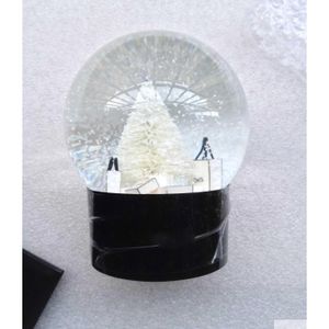 Décorations décorations de Noël Cclassics Snow Globe avec arbre à l'intérieur de la voiture décoration Crystal Ball Noted-cadeau Boîte cadeau