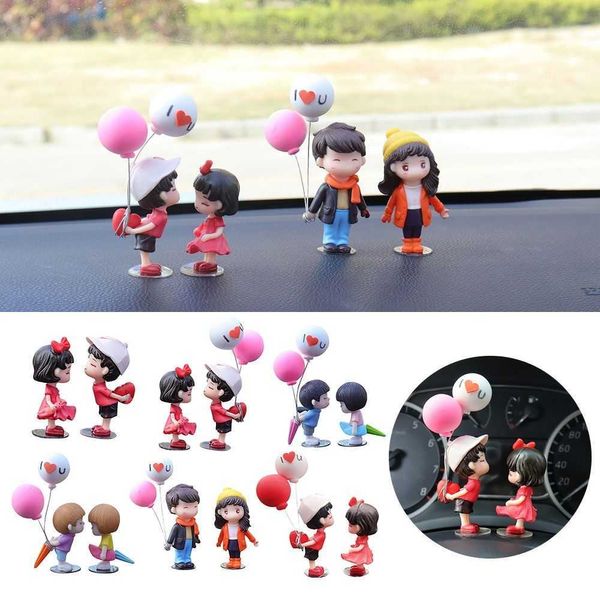 Decoraciones Moda Parejas Coche Ornamento Modelo Lindo Beso Globo Figura Auto Interior Decoración Rosa Tablero Estatuilla Accesorios Regalos AA230407