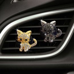 Decoraties Reserveer Air Outlet Alloy Diamond Kitty Aromatherapy Perfume Clip Car Diffuser Cute Auto Interior Accessories 0209