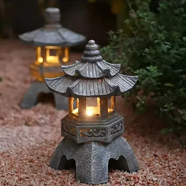 Décorations Jardin Solar LED Pagoda Lantern Statue légère Ornement de la lampe décorative de paysage de résine japonaise pour le jardin de balcon