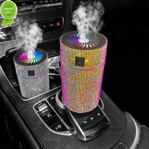 Decoraties Nieuwe auto -diffuserbevochtiger met LED -licht Crystal Diamond Auto luchtzuiveraar Aromatherapie Diffuser Air Fersnener auto Accessoires