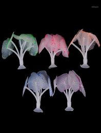 Decoraties Simulatie Fluorescent onderwater Landschap Decor Coral Artificial Sucker Plant Ornament Fish Tank Aquarium Accessorie2289050