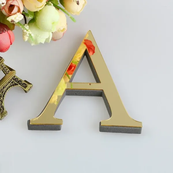 Figurines décoratives 10 / 15cm Lettres anglaises Miroir acrylique 3D Stickers muraux bricolages Home Decor Lettre personnalisation Alphabet pour nom mariage
