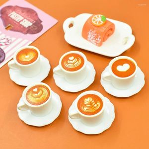 Decoratieve Beeldjes 100 stks 3D Hars Kawaii Cartoon Mini Koffiekopje Plaat Voor Miniatuur Keuken Kamer Eten Drinken Thuis Servies accessoire