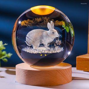 Decoratieve beeldjes 12 Dieren Chinese dierenriem kristallen bol met LED -verlichtingsbol Standhouder Laser gravure Glass Decoratie PO Props