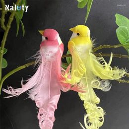 Figuras decorativas 14 cm Simulación hecha a mano Pájaro canario Pluma creativa Estatuilla de césped Adorno Animal Jardín Prop Decoración de la habitación del hogar
